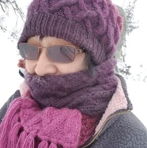 Meet your Posher, Won